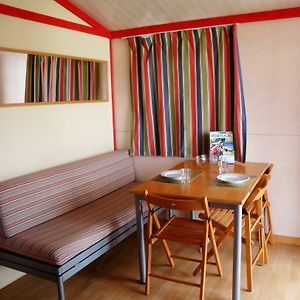 מריניה גראנדה Orbitur Sao Pedro De Moel Bungalows - Caravan Park Exterior photo