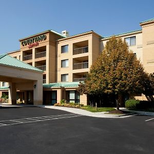 מלון הנריקו Courtyard By Marriott Richmond Northwest Exterior photo