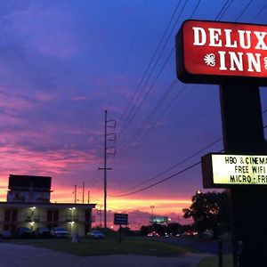 נאטשז Deluxe Inn Exterior photo