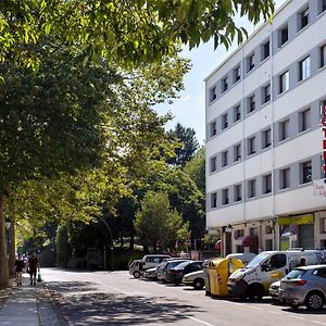 סנטיאגו דה קומפוסטלה Hotel San Lazaro Exterior photo