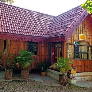 תאקהק Song Lao Guesthouse Exterior photo