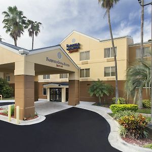 Fairfield Inn And Suites By Marriott Tampa Brandon Exterior photo