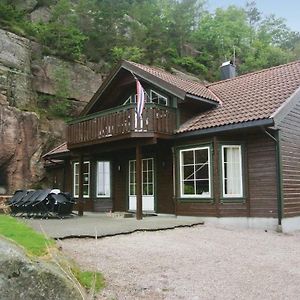 Jåsund Gorgeous Home In Lindesnes With House Sea View Exterior photo