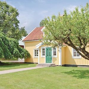 Flohult Nice Home In Vimmerby With Wifi Exterior photo