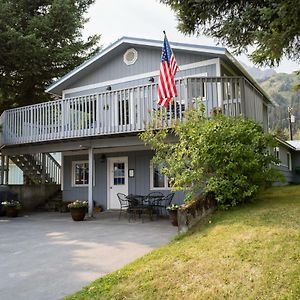 הוילה סוארד Bears Den Alaska Lodging Exterior photo