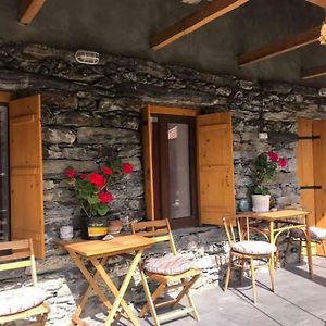 מלון Sno House Kazbegi Exterior photo