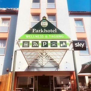 Parkhotel שוטן Exterior photo