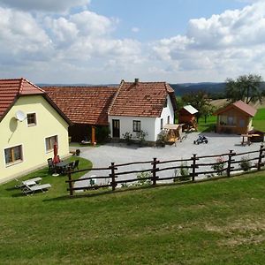 הוילה Eisengraberamt Gaestehaus Zur Alten Buche Exterior photo