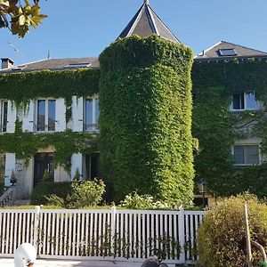 Saint-Chéron Chambres D'Hotes Les Magnolias Exterior photo