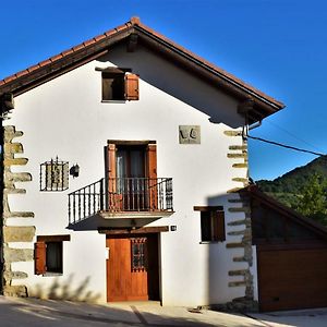 בית הארחה Mezkiriz 	Casa Artegia Exterior photo