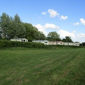 Metheringham Fenlake Holiday Accommodation Exterior photo