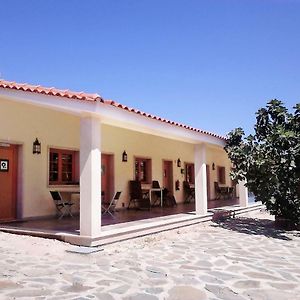 בית הארחה טורה דה מונקורבו 	Quintas Do Valbom E Cuco Exterior photo