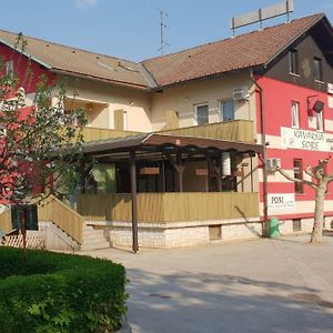 לינה וארוחת בוקר Poni Naklo - Sobe Marinsek Exterior photo