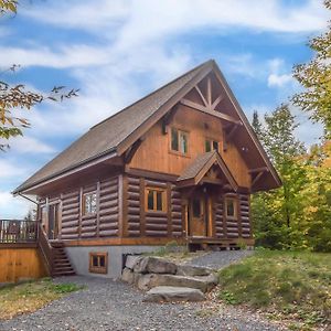 סאינט - אדל Log Cabin Home With Lake And Mountain View By Reserver.Ca Exterior photo