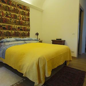 פיאצ'נצה Two Rooms Apartment In Palazzo Malaspina Exterior photo