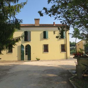 מלון פררה Borgo Tarapino Exterior photo