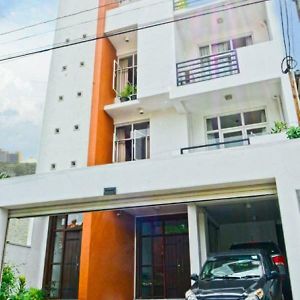 רג'גיריה Furnished Apartment At Colombo Suburbs Nawala Exterior photo
