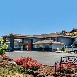 דה דאלס Comfort Inn Columbia Gorge Exterior photo