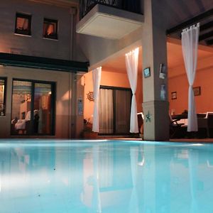 טריקלה 4-Seasons Pool Villa Near Meteora Exterior photo