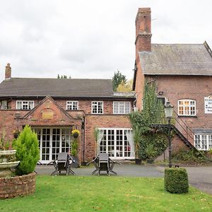 נורת'וויץ' Wincham Hall Hotel Exterior photo