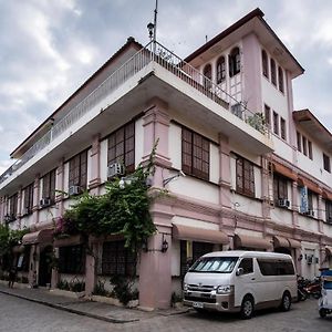 ויגאן Cordillera Inn Exterior photo