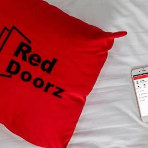 מלון Reddoorz Near Rsud Embung Fatimah Batam Exterior photo