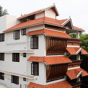 דירות Tiruchirappalli Indian Residency Exterior photo