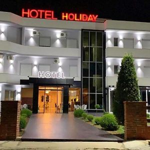 Koplik Hotel Holiday Exterior photo