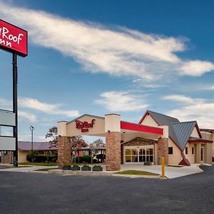 Red Roof Inn למברטון Exterior photo