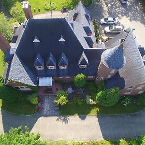 מלון Chicoutimi Chateau Murdock Gite Et Esthetique 1950 Exterior photo