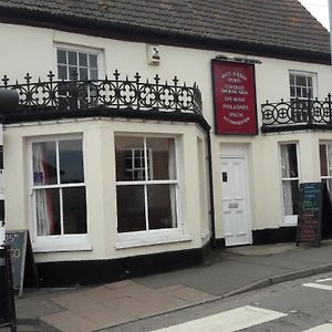 מלון פייקנהאם The Rampant Horse Public House Exterior photo