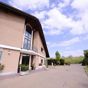 Gropello Cairoli Hotel - Motel Flower Exterior photo