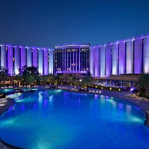 מלון מנאמה The Ritz-Carlton, Bahrain Exterior photo