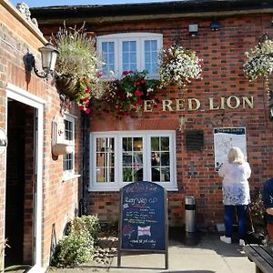 מלון הרטפורד The Red Lion Exterior photo