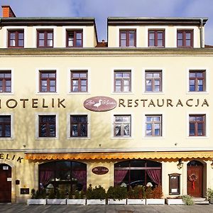 זגורזלק Hotelik & Restauracja Zlota Kaczka Exterior photo