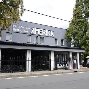 Havířov Restaurace A Hotel Amerika Exterior photo