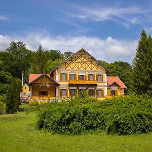 Szentlaszlo Biedermann Vadaszkastely Sasret Exterior photo