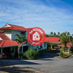 Kampong Raja Terap Inn Exterior photo