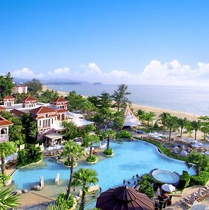 Karon Centara Grand Beach Resort Phuket - Sha Plus Exterior photo