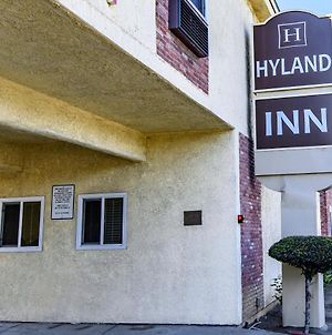 Hyland Inn 'לונג ביץ Exterior photo