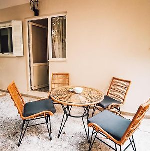 Chalkís Explore Greece From Apartment With Private Garden Exterior photo