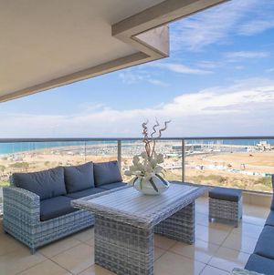 אשדוד Luxury Marina Beachfront By Airsuite Exterior photo