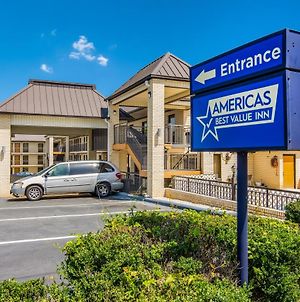 Americas Best Value Inn Wadesboro Exterior photo
