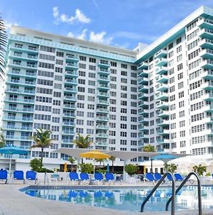 Seacoast Suites On מיאמי ביץ' Exterior photo