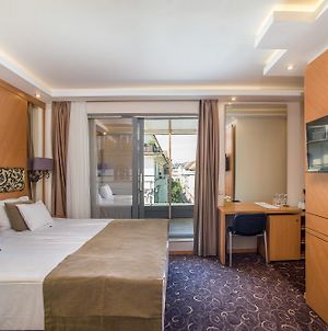 Marmara Hotel בודפשט Exterior photo