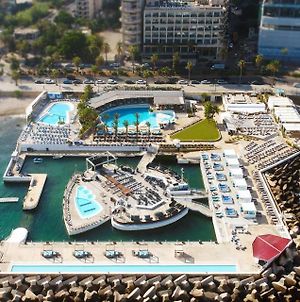 Riviera Hotel And Beach Lounge, ביירות Exterior photo