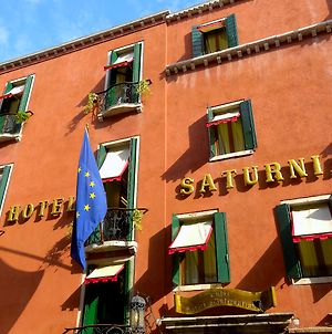 ונציה Hotel Saturnia & International Exterior photo