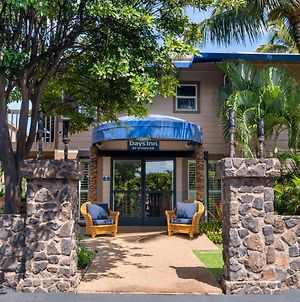 ויילי Days Inn By Wyndham Maui Oceanfront Exterior photo