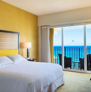 הונולולו Hilton Waikiki Beach Room photo