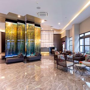 מלון סטודיו בגודל 26 מר עם 1 חדרי רחצה פרטיים בPatong Exterior photo